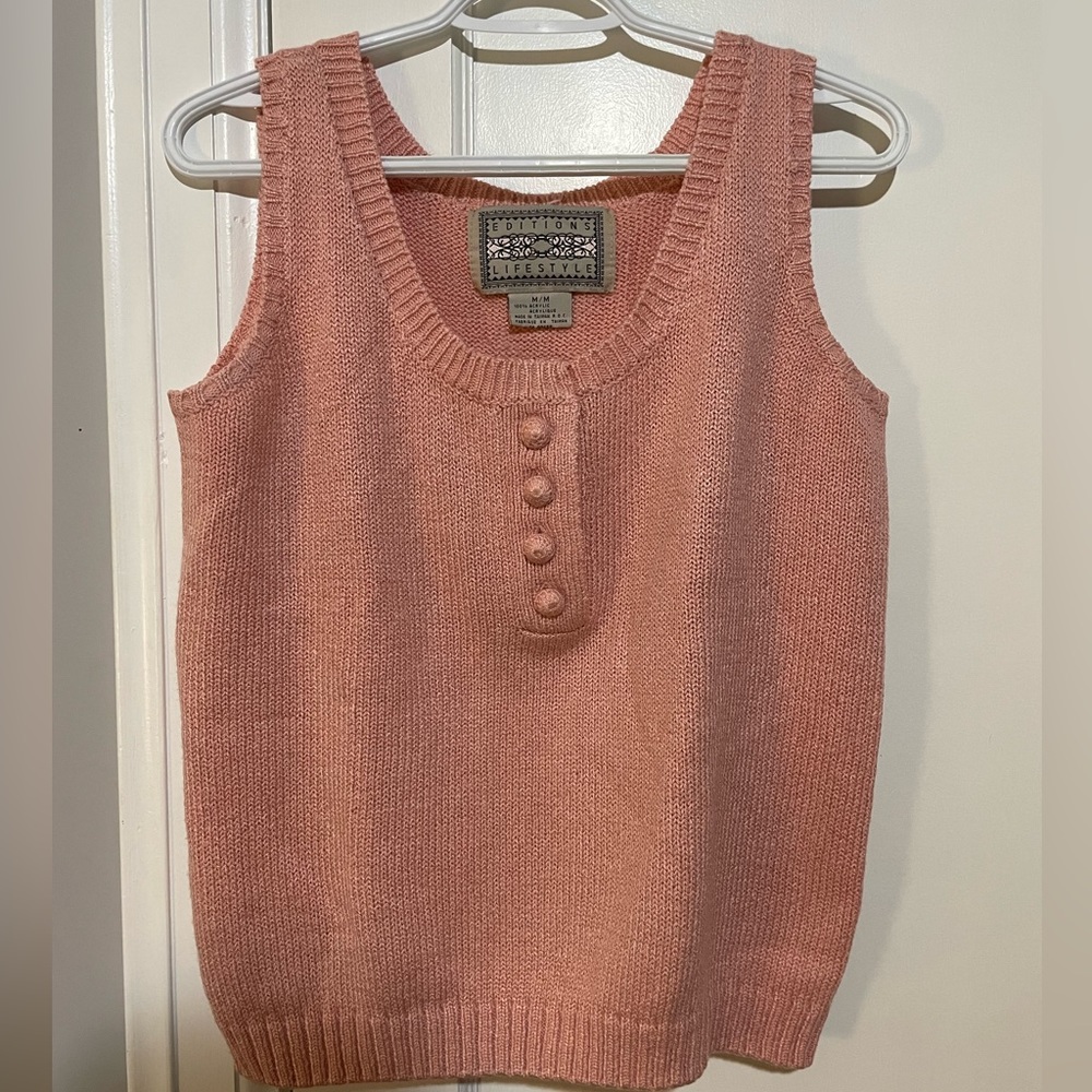 Vintage knit tank. Size medium